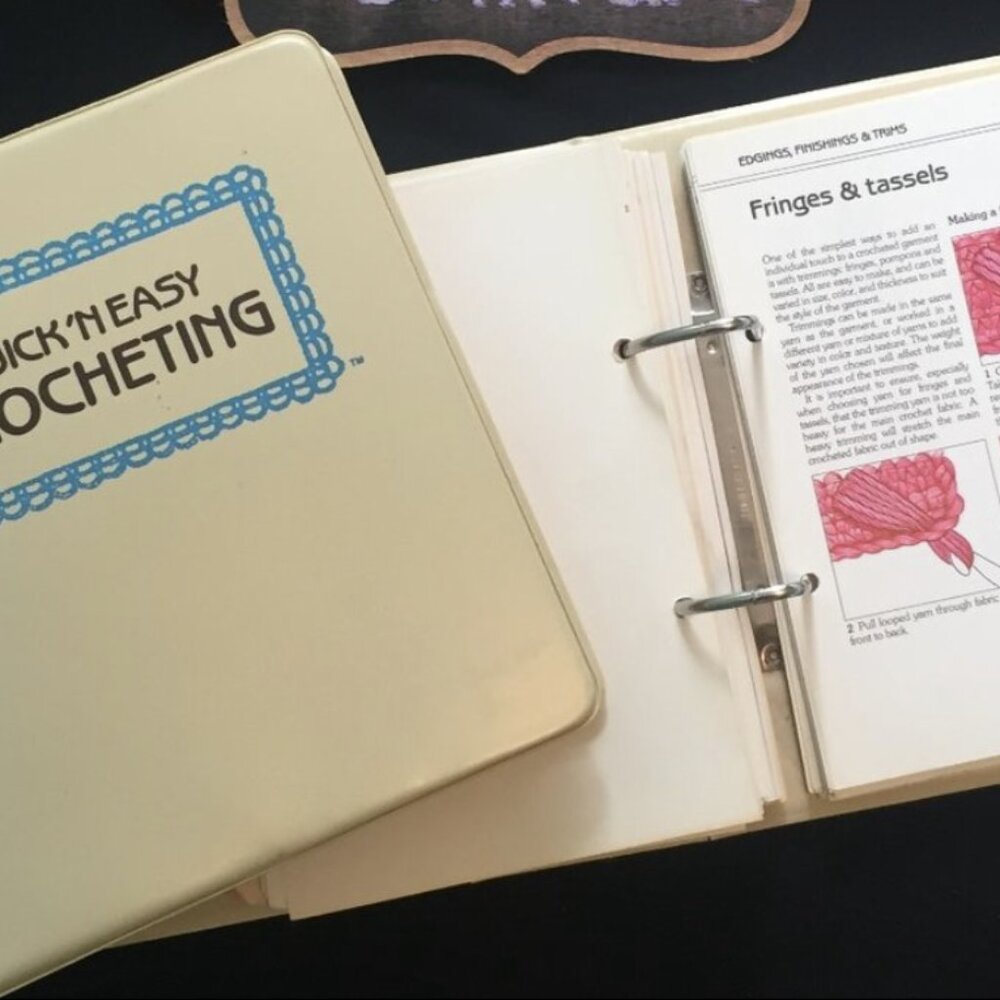 Vintage Golden Quick and Easy Crocheting 3 Ring Binder 2 Book Set 1985 Retro